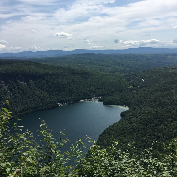 Meet your Posher, Danielle - Picture 1 of 1